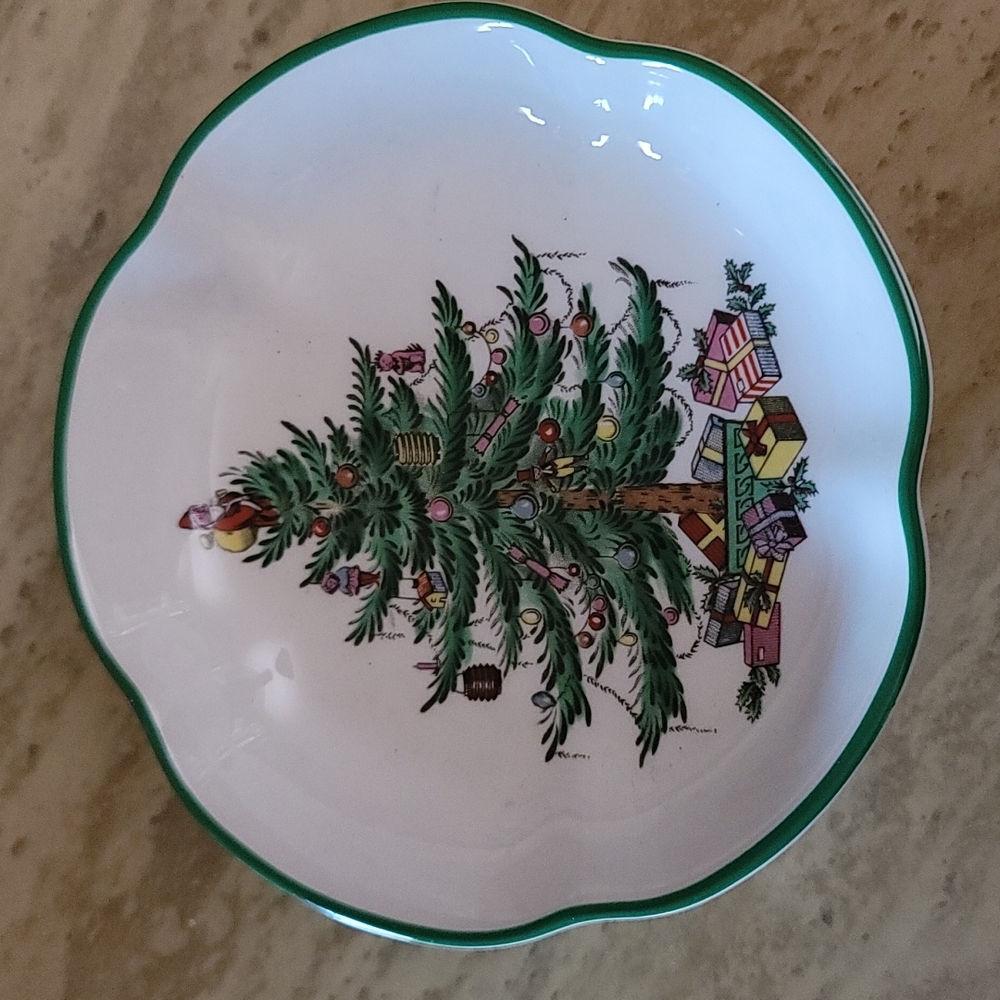 Spode Christmas tree bowl